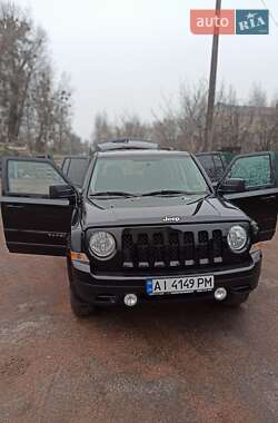 Внедорожник / Кроссовер Jeep Patriot 2016 в Вышгороде