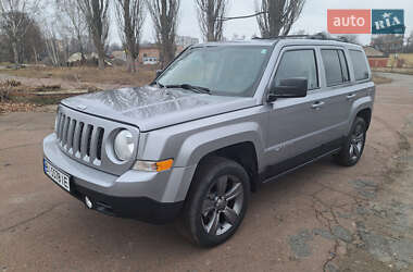 Позашляховик / Кросовер Jeep Patriot 2015 в Пирятині