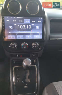 Внедорожник / Кроссовер Jeep Patriot 2015 в 