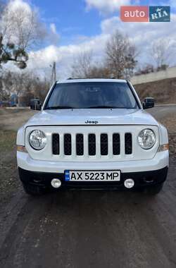 Позашляховик / Кросовер Jeep Patriot 2016 в Харкові