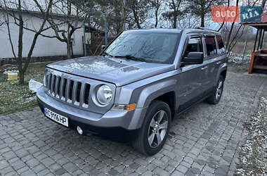 Внедорожник / Кроссовер Jeep Patriot 2016 в Луцке