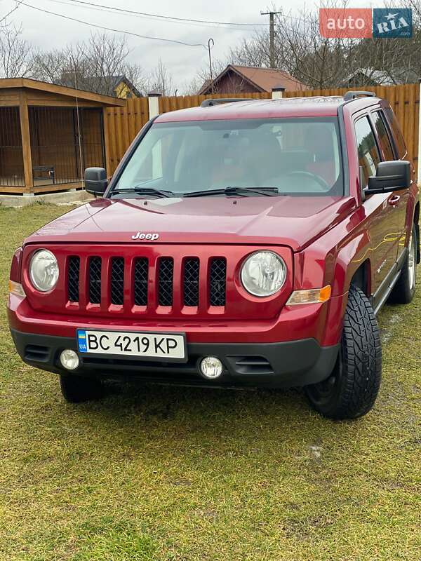 Позашляховик / Кросовер Jeep Patriot 2012 в Львові