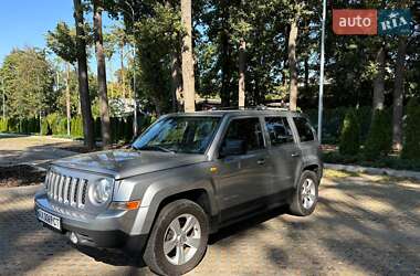 Внедорожник / Кроссовер Jeep Patriot 2015 в 