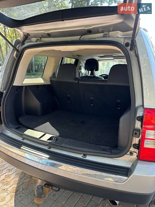 Позашляховик / Кросовер Jeep Patriot 2015 в Харкові