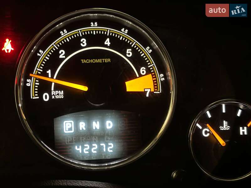 Позашляховик / Кросовер Jeep Patriot 2015 в Харкові