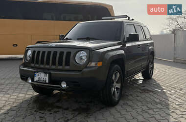 Внедорожник / Кроссовер Jeep Patriot 2015 в Снятине