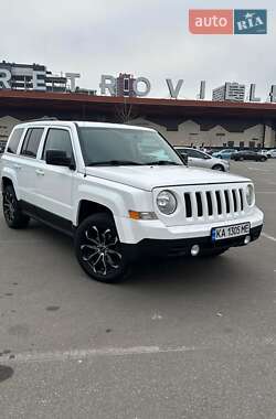 Позашляховик / Кросовер Jeep Patriot 2015 в Києві