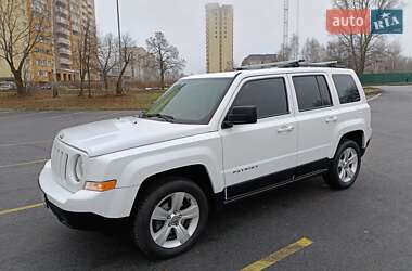 Позашляховик / Кросовер Jeep Patriot 2014 в Чернігові