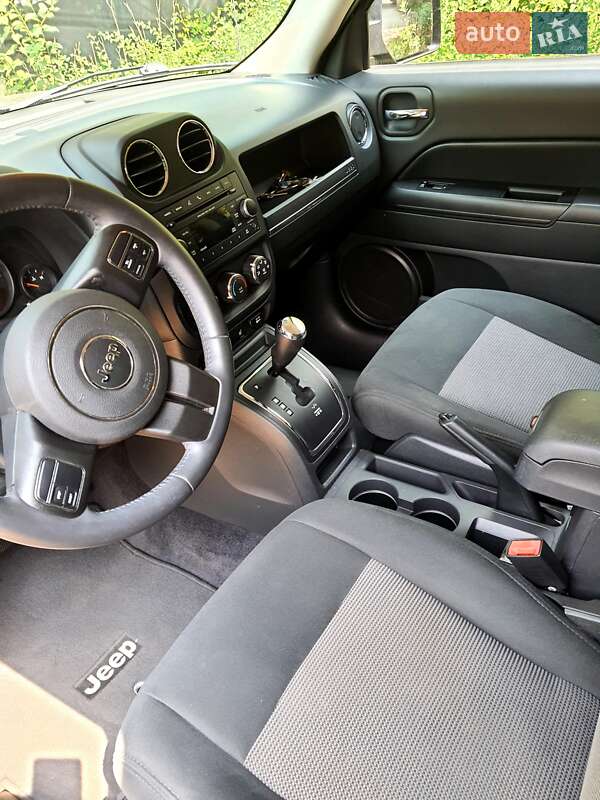 Позашляховик / Кросовер Jeep Patriot 2014 в Запоріжжі