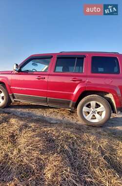 Позашляховик / Кросовер Jeep Patriot 2015 в 
