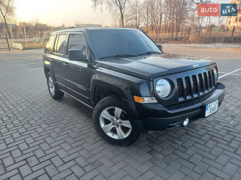 Внедорожник / Кроссовер Jeep Patriot 2011 в Кременчуге