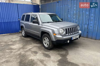 Внедорожник / Кроссовер Jeep Patriot 2016 в 