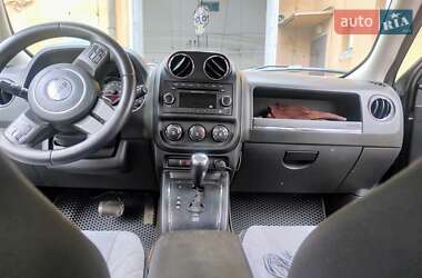 Внедорожник / Кроссовер Jeep Patriot 2014 в Ужгороде