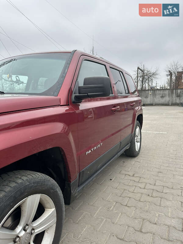Позашляховик / Кросовер Jeep Patriot 2013 в Хмельницькому