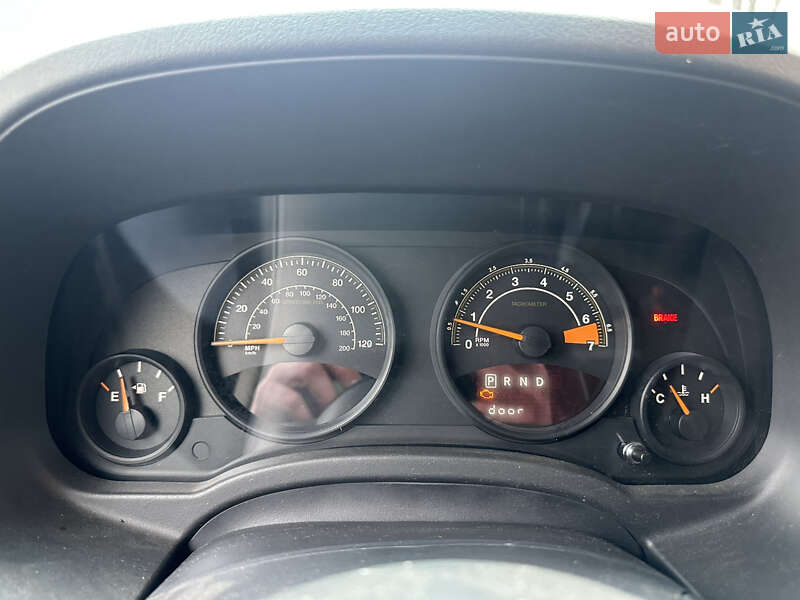 Позашляховик / Кросовер Jeep Patriot 2013 в Хмельницькому