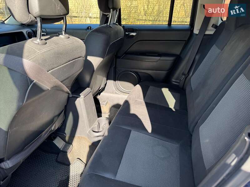 Позашляховик / Кросовер Jeep Patriot 2013 в Києві