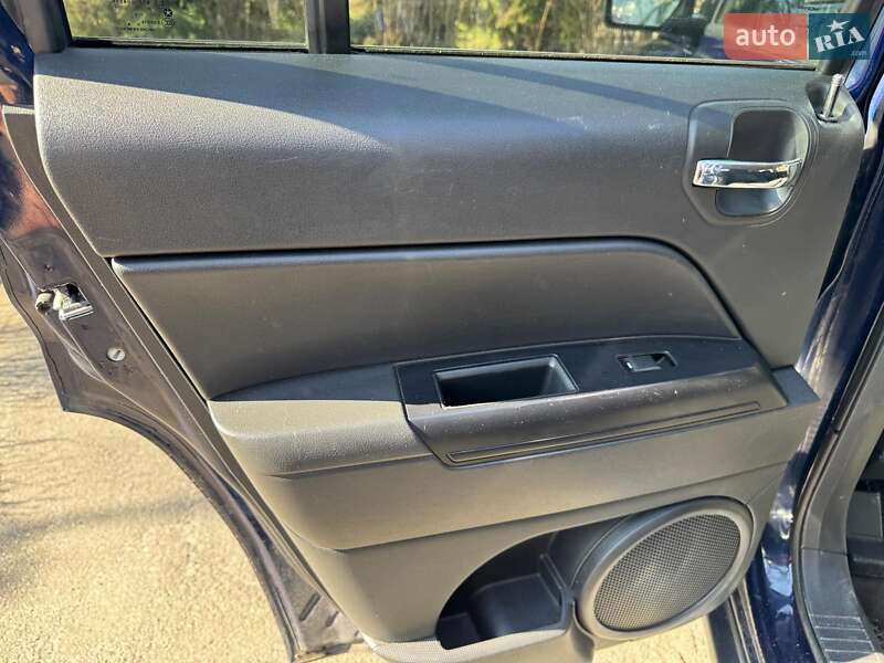 Позашляховик / Кросовер Jeep Patriot 2013 в Києві