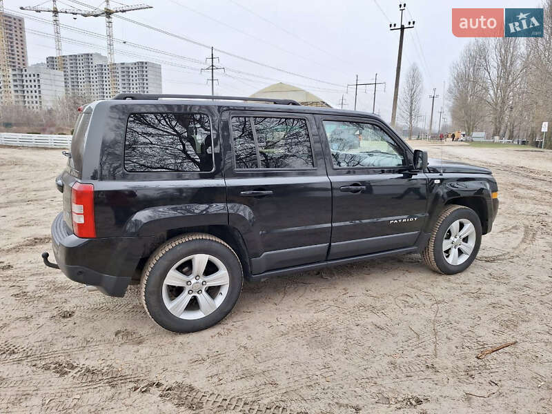 Внедорожник / Кроссовер Jeep Patriot 2016 в Киеве