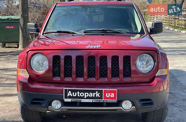 Внедорожник / Кроссовер Jeep Patriot 2016 в 