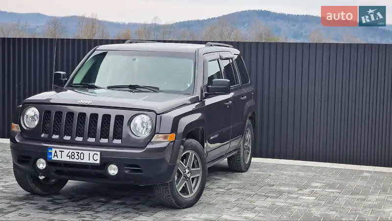 Внедорожник / Кроссовер Jeep Patriot 2015 в 
