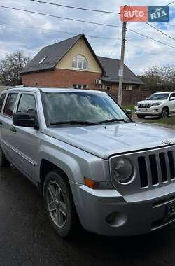 Внедорожник / Кроссовер Jeep Patriot 2007 в 