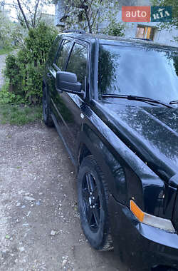 Позашляховик / Кросовер Jeep Patriot 2008 в 