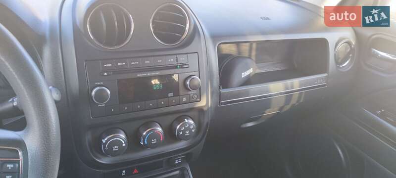 Позашляховик / Кросовер Jeep Patriot 2011 в Одесі