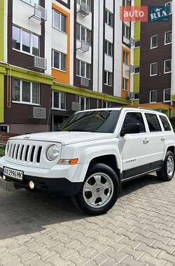 Позашляховик / Кросовер Jeep Patriot 2016 в Полтаві