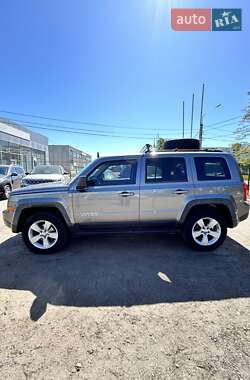 Позашляховик / Кросовер Jeep Patriot 2012 в 