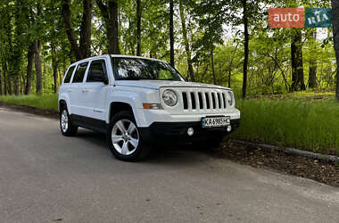 Позашляховик / Кросовер Jeep Patriot 2014 в Києві