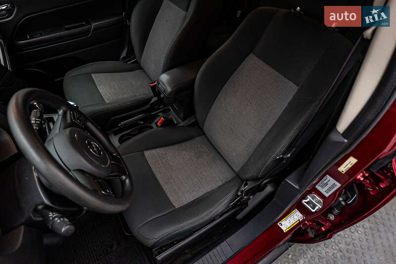 Внедорожник / Кроссовер Jeep Patriot 2014 в Киеве