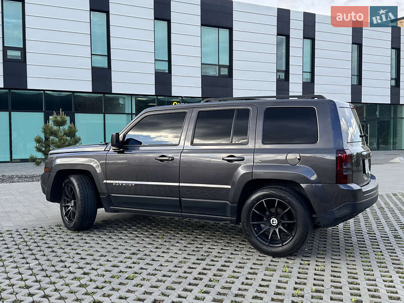 Позашляховик / Кросовер Jeep Patriot 2014 в Хмельницькому