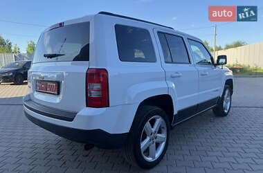 Позашляховик / Кросовер Jeep Patriot 2014 в 