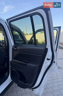 Позашляховик / Кросовер Jeep Patriot 2014 в 