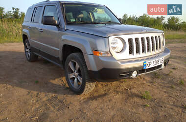 Позашляховик / Кросовер Jeep Patriot 2015 в Запоріжжі