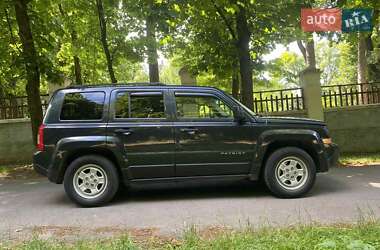 Внедорожник / Кроссовер Jeep Patriot 2013 в Виннице