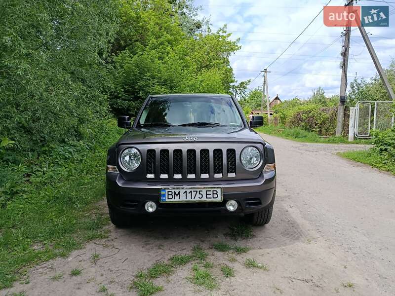 Внедорожник / Кроссовер Jeep Patriot 2015 в Полтаве