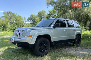 Внедорожник / Кроссовер Jeep Patriot 2012 в Киеве