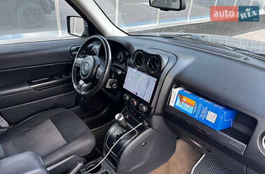 Внедорожник / Кроссовер Jeep Patriot 2016 в 