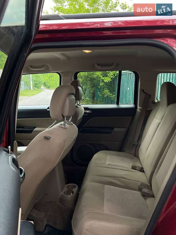 Позашляховик / Кросовер Jeep Patriot 2016 в Борисполі