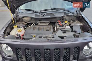 Внедорожник / Кроссовер Jeep Patriot 2015 в 