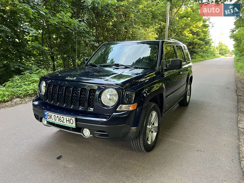 Внедорожник / Кроссовер Jeep Patriot 2016 в Житомире