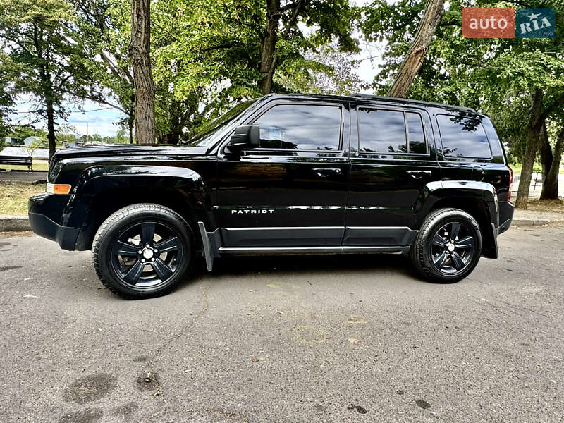 Позашляховик / Кросовер Jeep Patriot 2016 в Миколаєві
