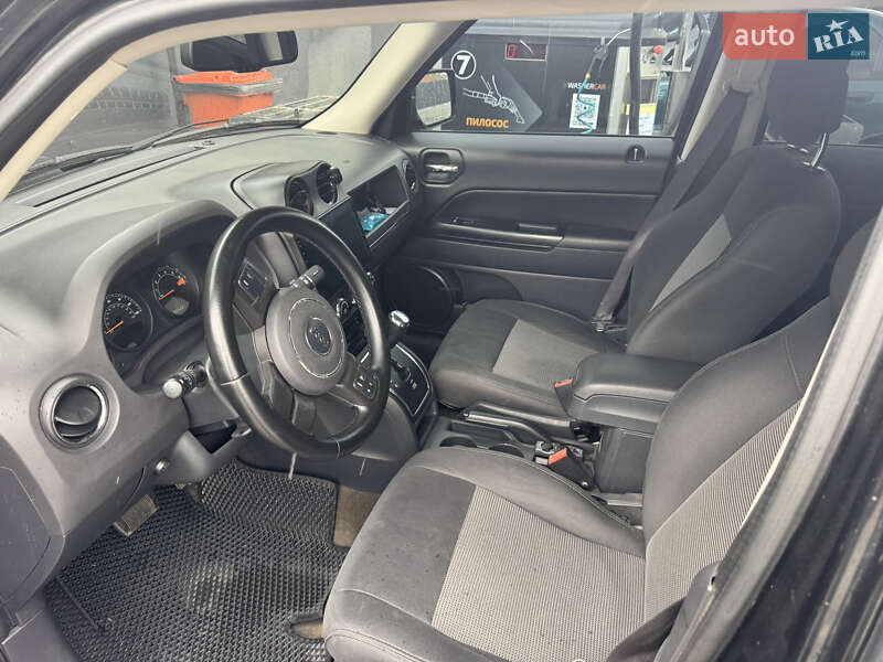 Позашляховик / Кросовер Jeep Patriot 2016 в Миколаєві