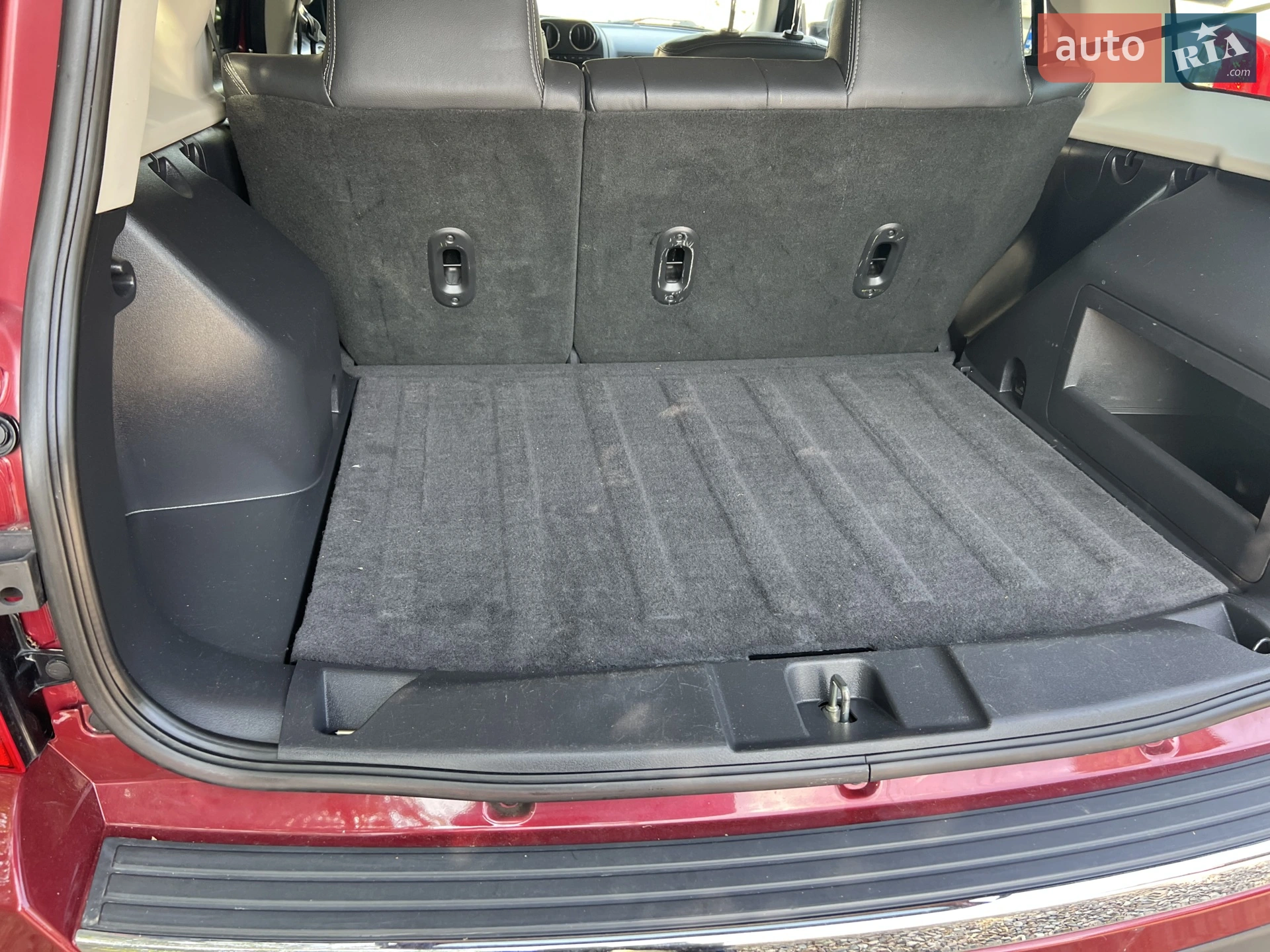 2016 Jeep Liberty (Patriot) - мініатюра 22