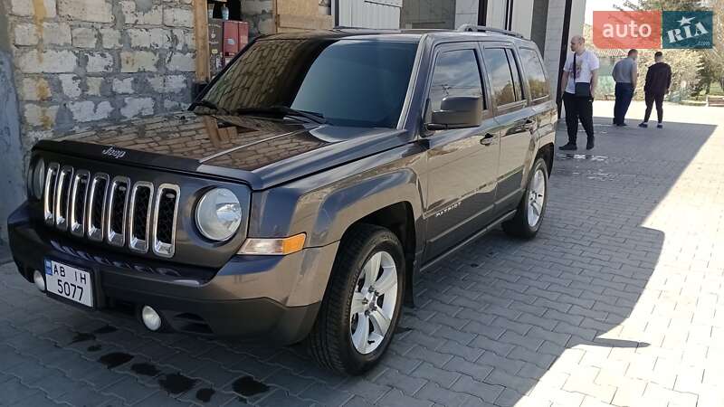 Внедорожник / Кроссовер Jeep Patriot 2014 в Виннице