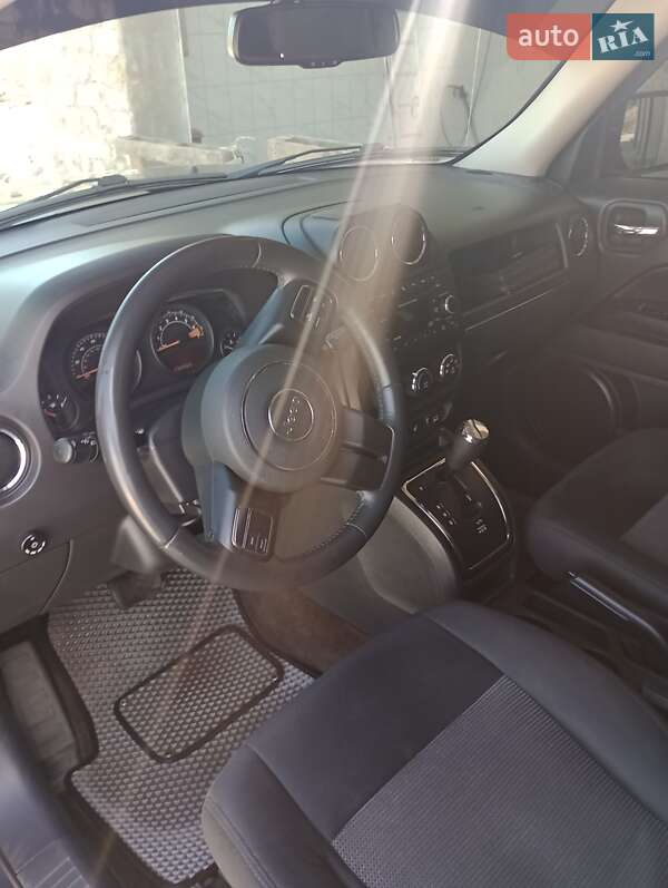 Внедорожник / Кроссовер Jeep Patriot 2014 в Виннице