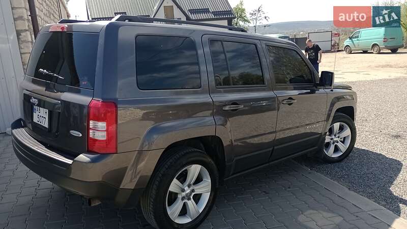Внедорожник / Кроссовер Jeep Patriot 2014 в Виннице