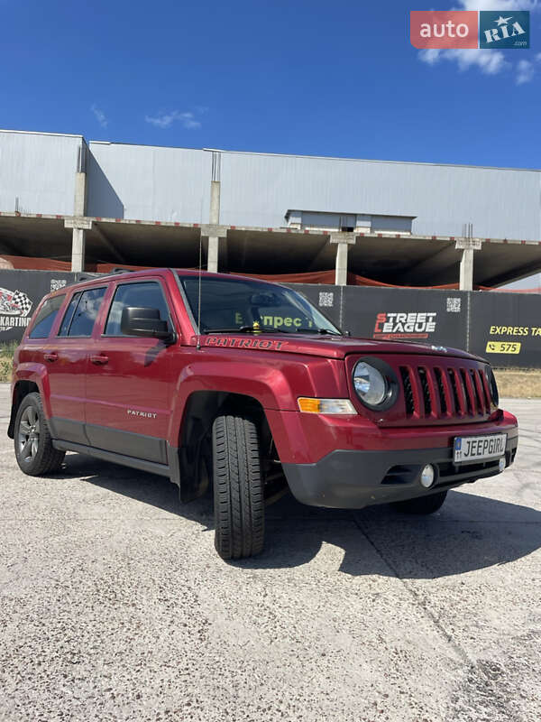 Позашляховик / Кросовер Jeep Patriot 2014 в Києві
