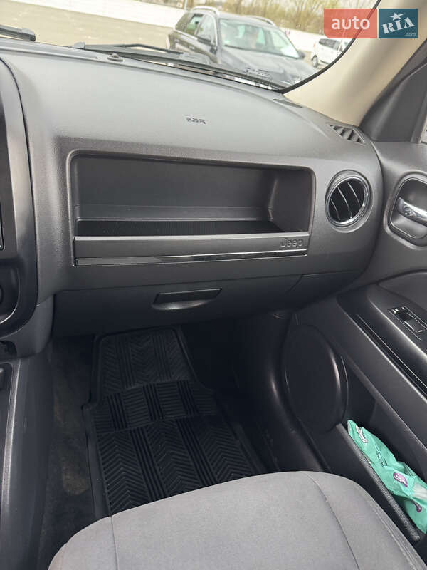 Позашляховик / Кросовер Jeep Patriot 2015 в Києві